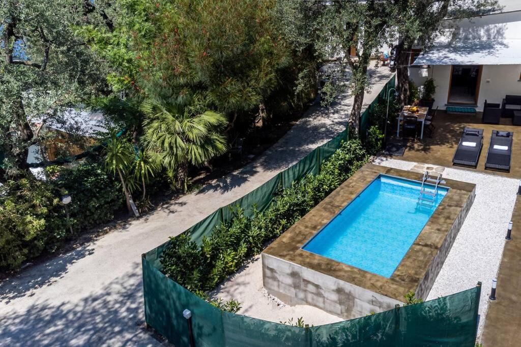 Вилла Casa Priora - Romantic House With Pool Сорренто Экстерьер фото